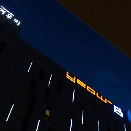 Haeundae Yeoubi Hotel Busan Exteriör bild
