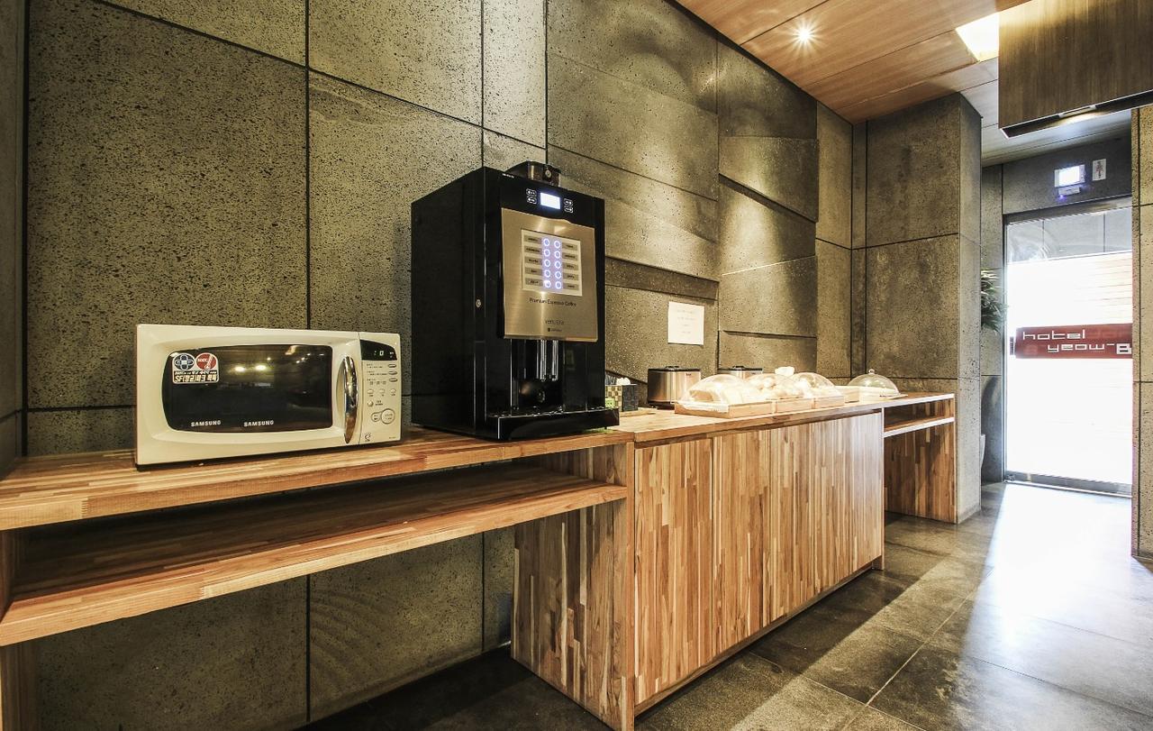 Haeundae Yeoubi Hotel Busan Exteriör bild
