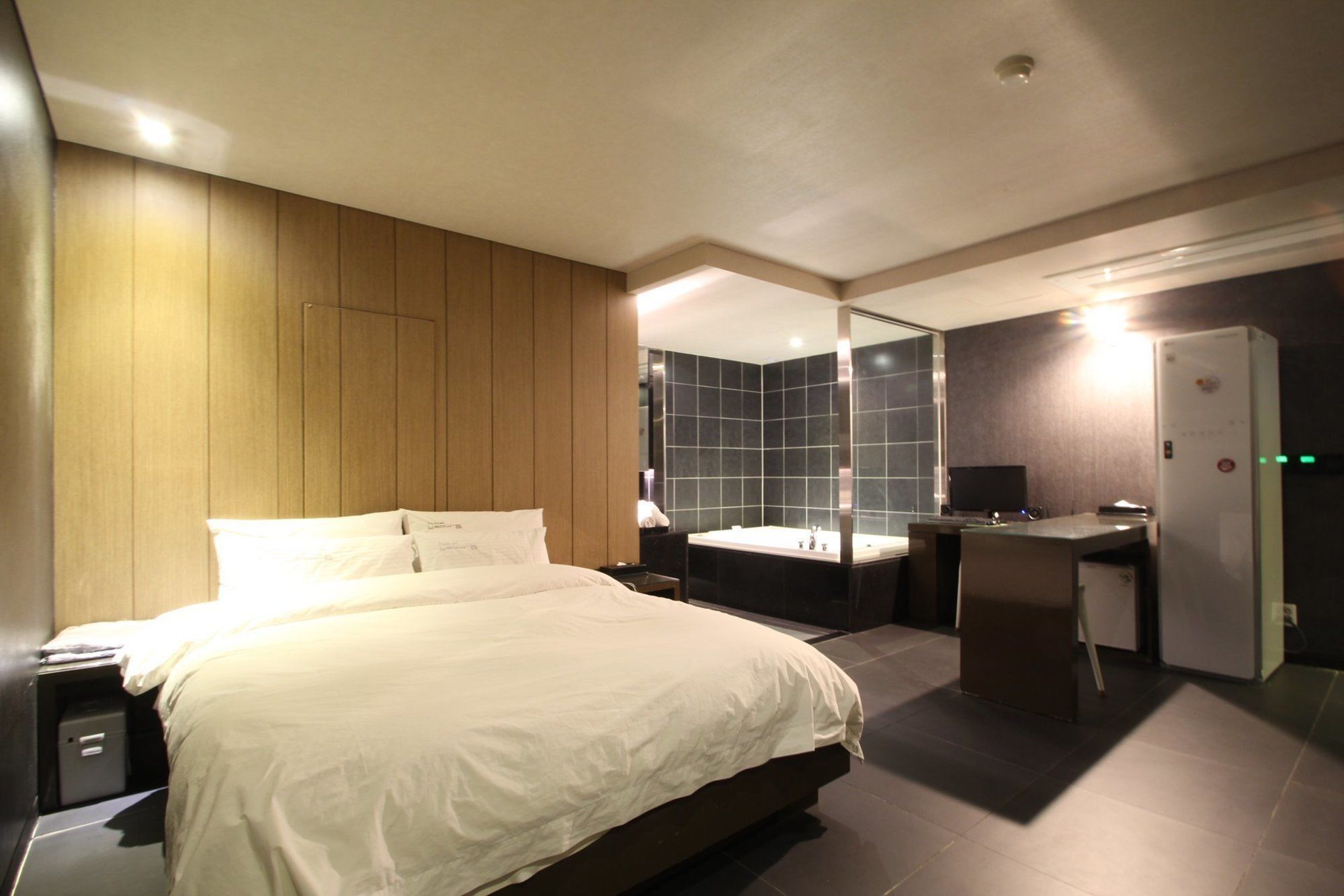 Haeundae Yeoubi Hotel Busan Exteriör bild